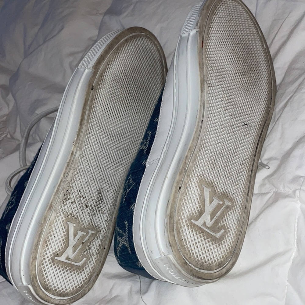 Like New Condition Used Only Twice Size 36 - image 4
